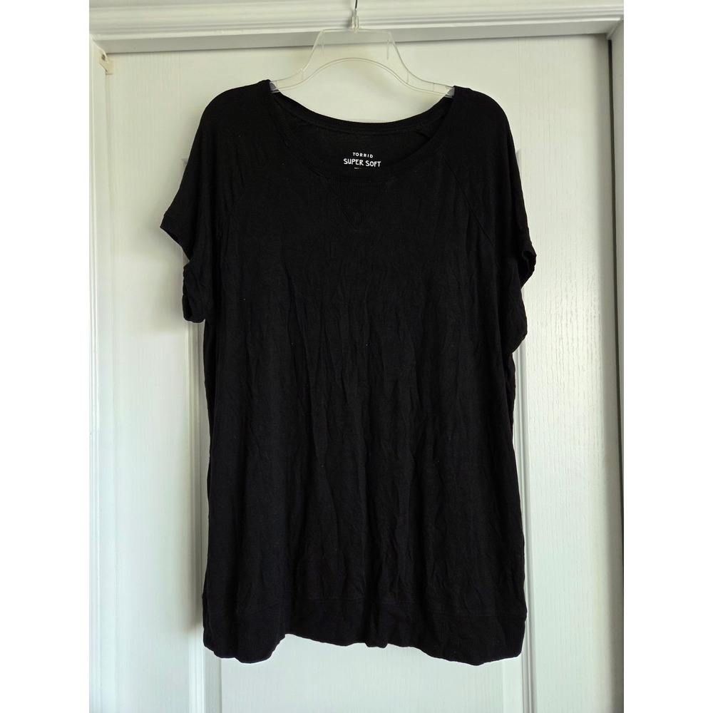 Torrid Super Soft Knits Black Raglan Short Sleeve Ribbed Hem Top Size 2X Plus